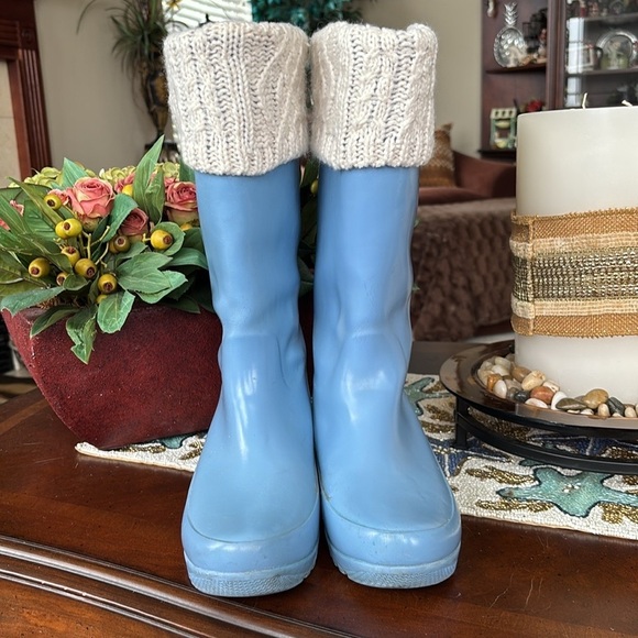 Sperry Vintage Blue Tall Rubber Boots Waterproof w/ Cream Knit Sequin Boot Socks - Picture 2 of 16